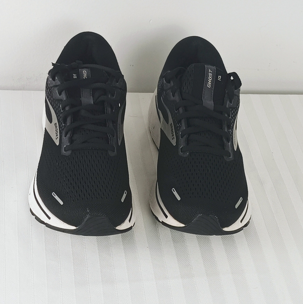 Brooks Ghost 14 Black Women's Size 9.5.
